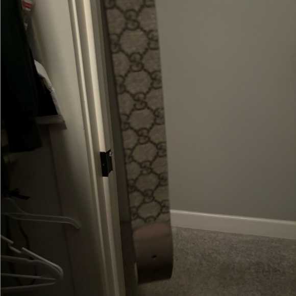 Authentic Gucci monogram belt. Never worn. Comes with dust bag & box. 80 cm - Picture 8 of 12